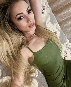 Фото Ирина 23 лет лет, 170 см