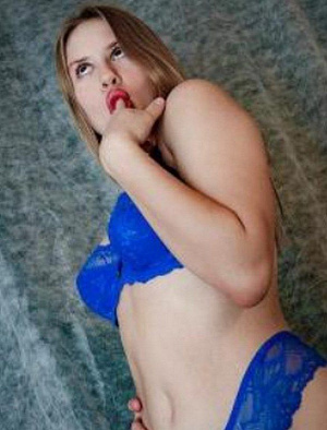 Кариночка из Хабаровск - интим фото